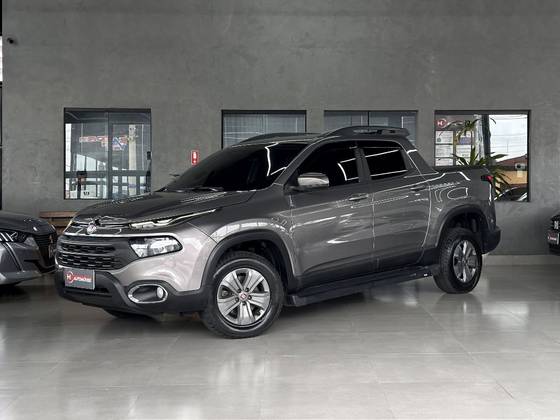 FIAT TORO 1.8 16V EVO FLEX FREEDOM AT6 FIAT TORO 1.8 16V EVO FLEX FREEDOM AT6